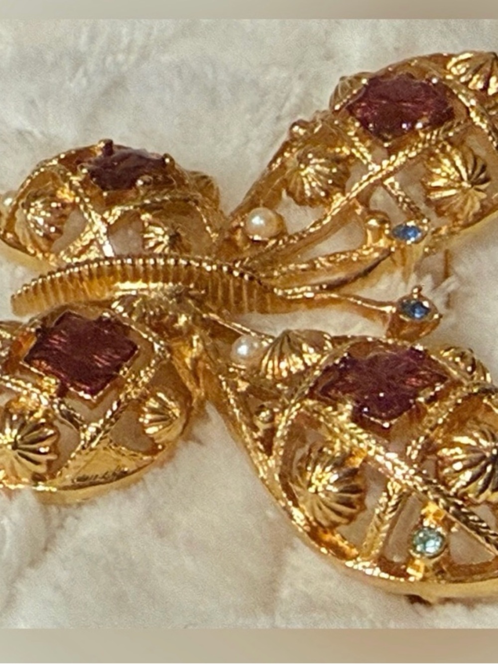 Avon Gold Tone Butterfly Brooch with Red Green Blue Faux Pearl Accents - Picture 3 of 6